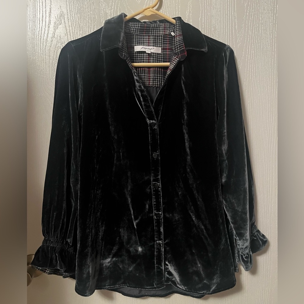 Foxcroft Dark Gray Velvet Plaid Button Up Shirt Size 6